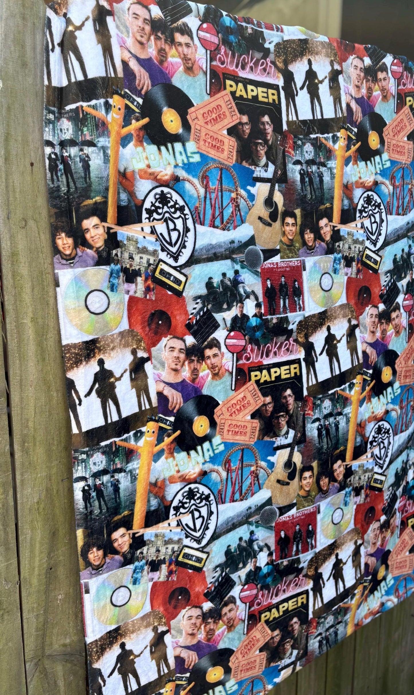 PREORDER - Jonas Brothers Lover Throw Blanket