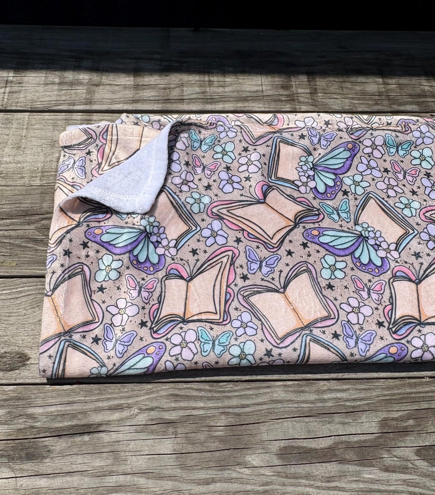 Fluttering Pages Throw Blanket