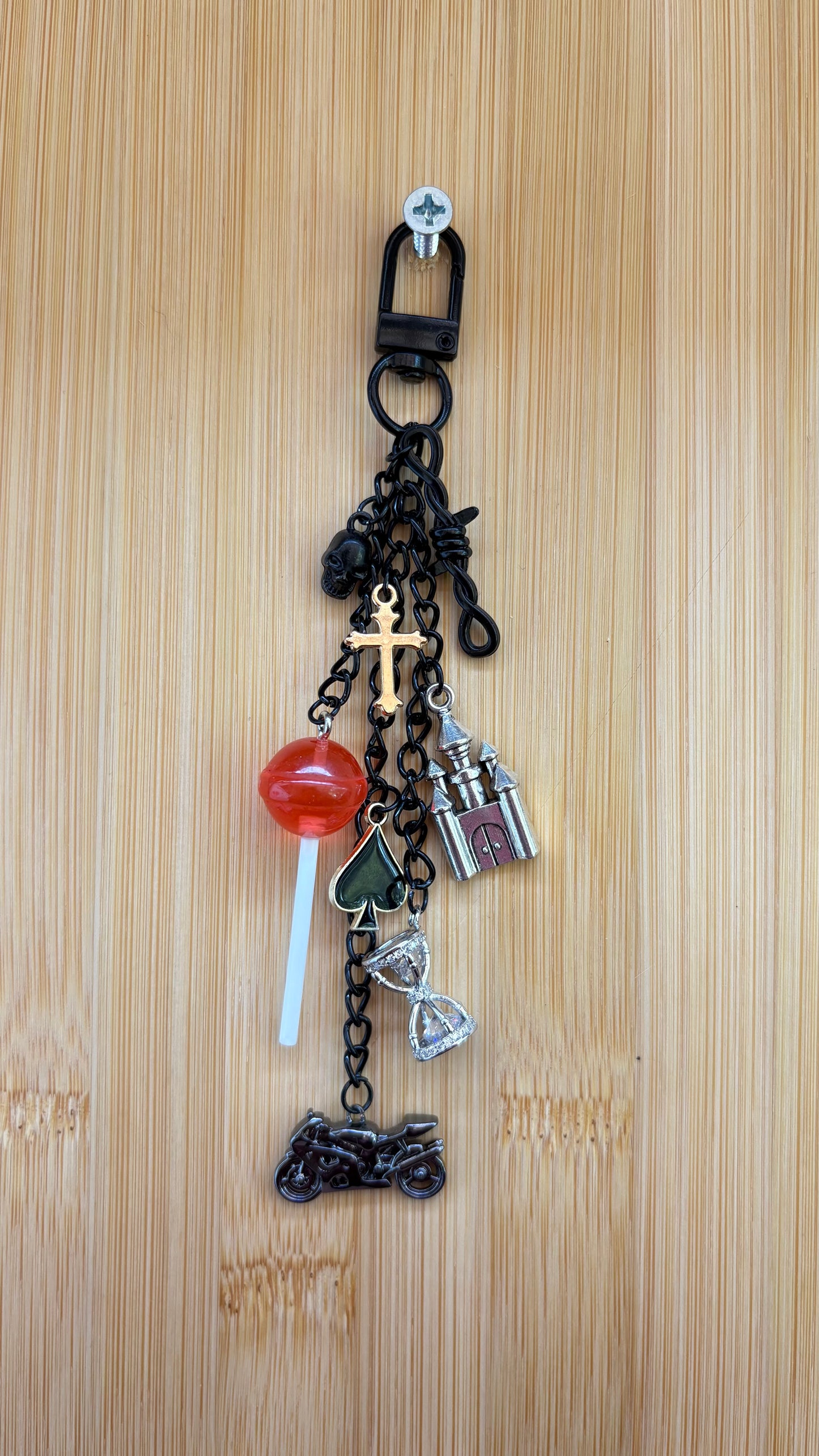 Deluxe House Of The Lords Charm