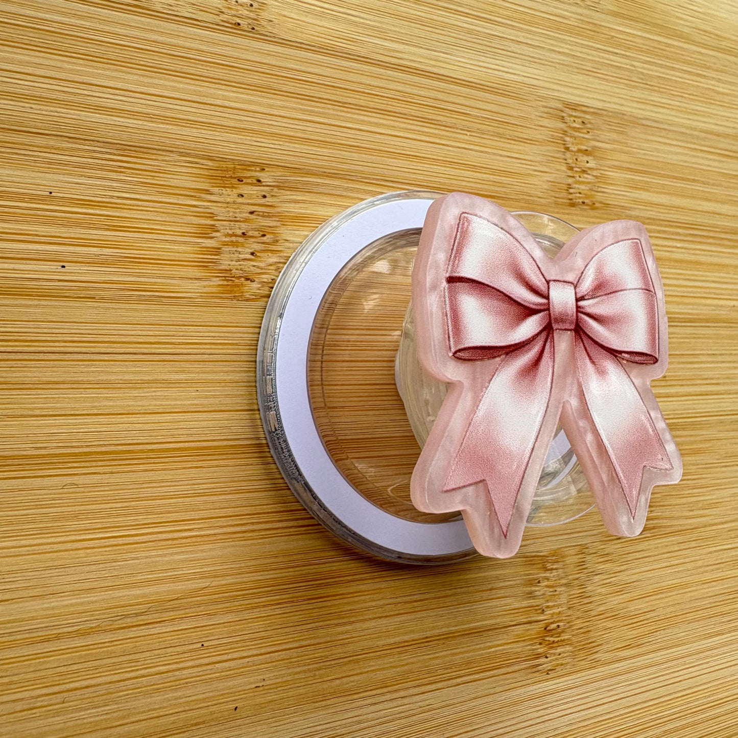 Rose Gold Bow Magnetic Grip | Kindle & Phone Holder, Compatible With MagSafe Devices