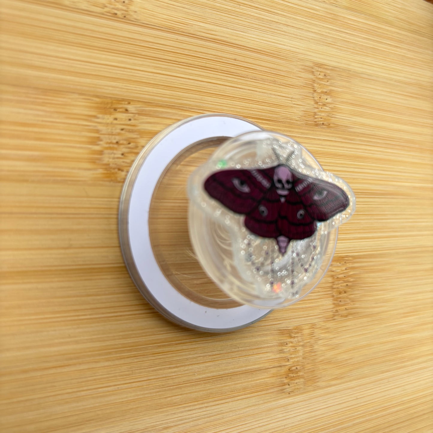 Midnight Moth Magnetic Grip | Kindle & Phone Holder, Compatible With MagSafe Devices