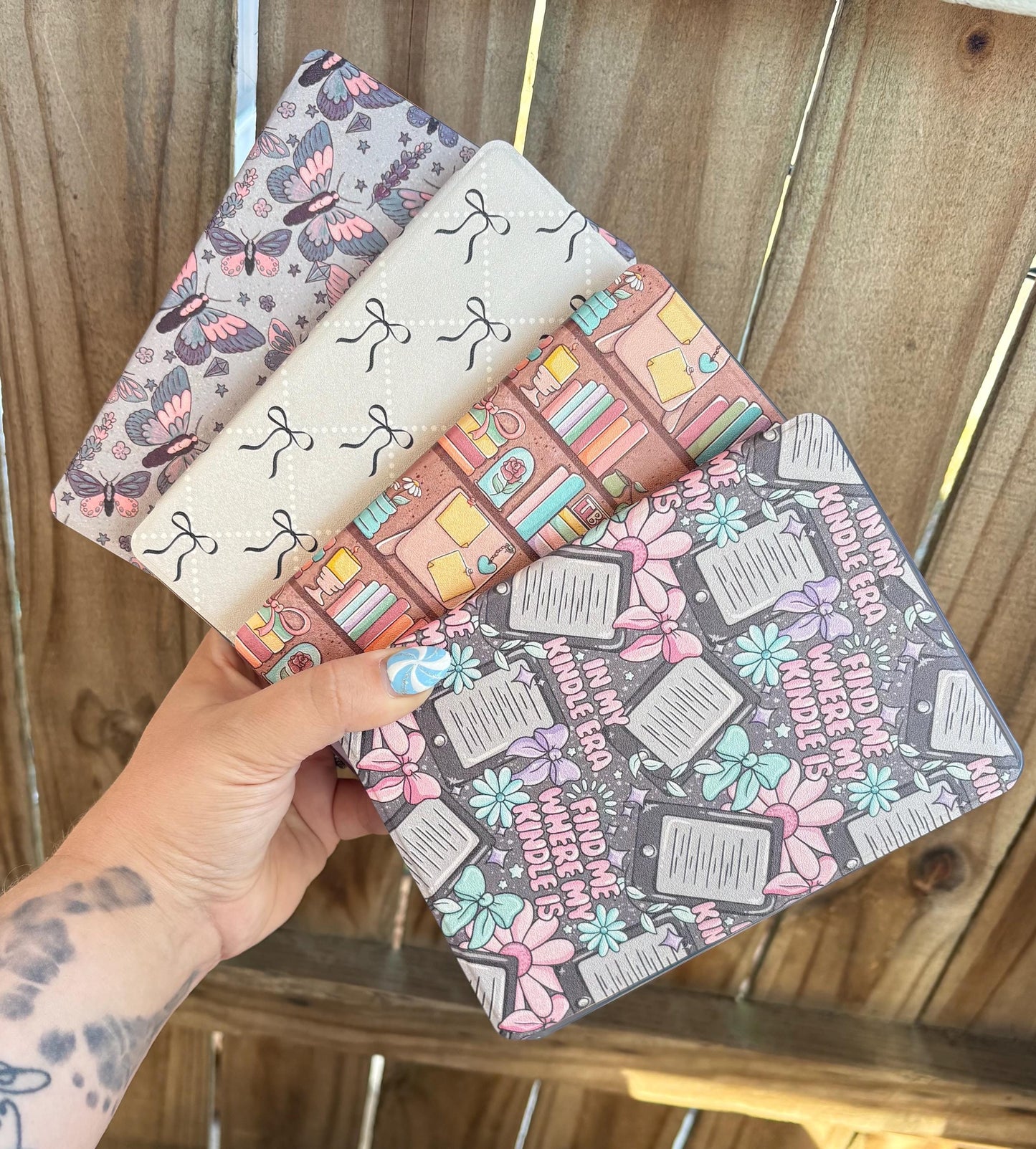 Magnetic Removable Cover 4-in-1 Kindle Case - Find Me Where My Kindle Is