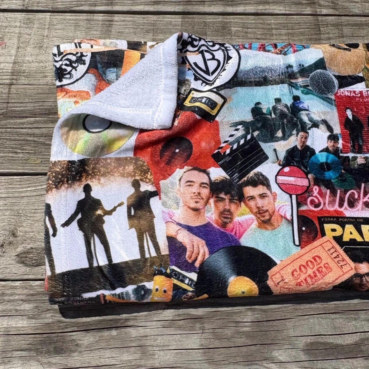 PREORDER - Jonas Brothers Lover Throw Blanket