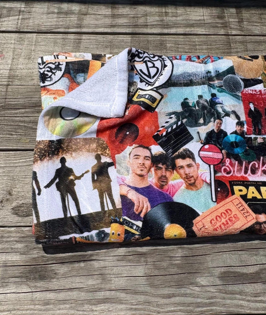 PREORDER - Jonas Brothers Lover Throw Blanket