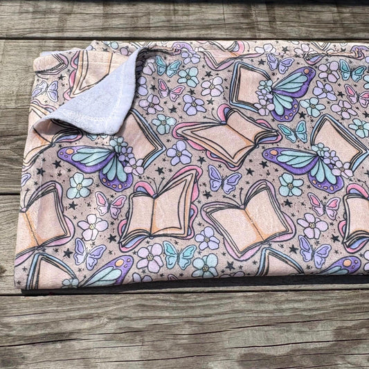Fluttering Pages Throw Blanket
