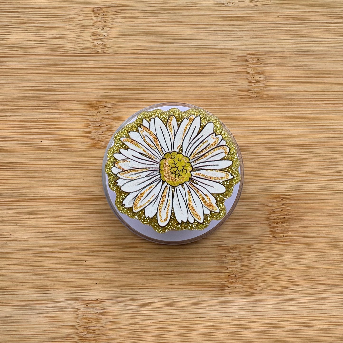 Golden Daisy Magnetic Grip | Kindle & Phone Holder, Compatible With MagSafe Devices