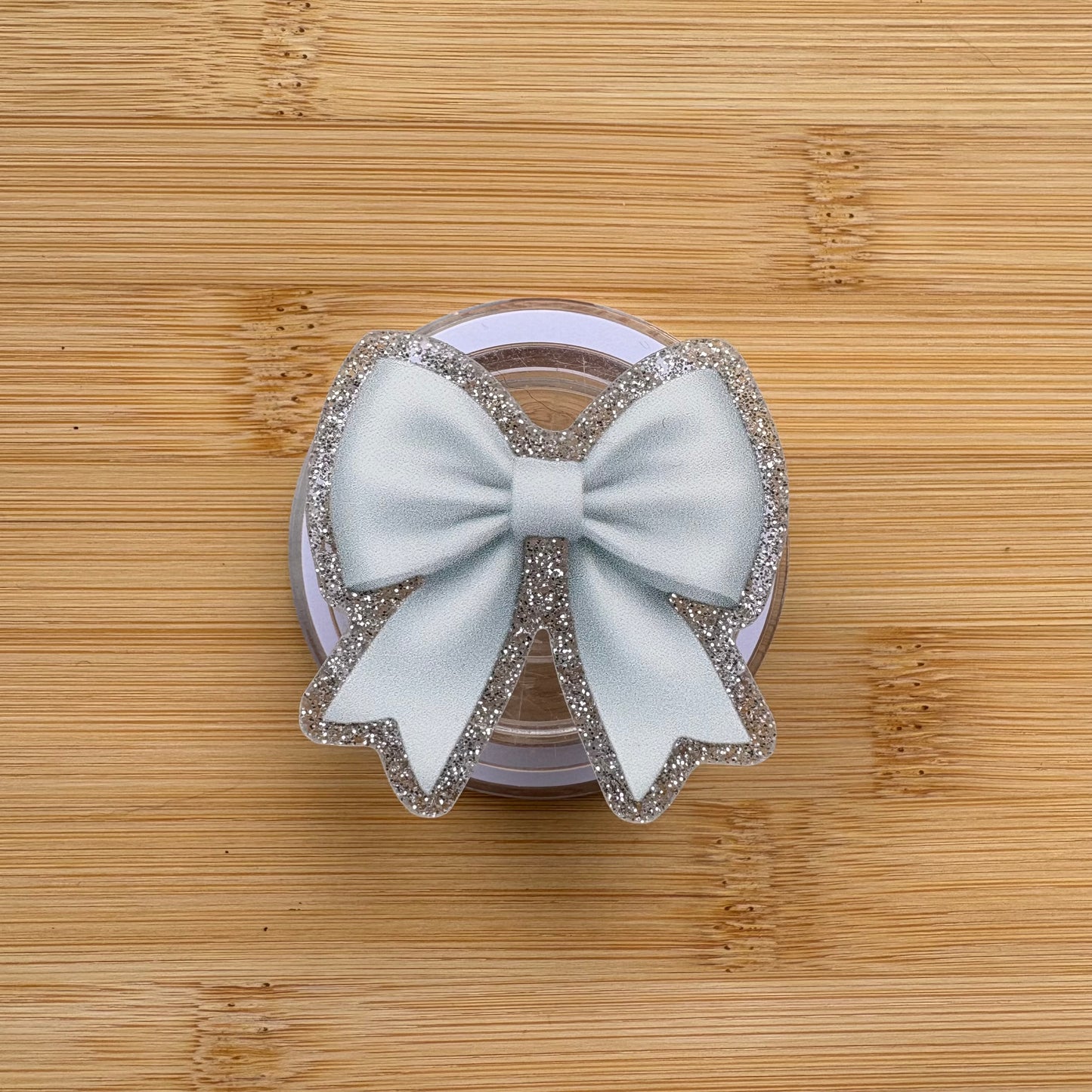White Bow Magnetic Grip | Kindle & Phone Holder, Compatible With MagSafe Devices