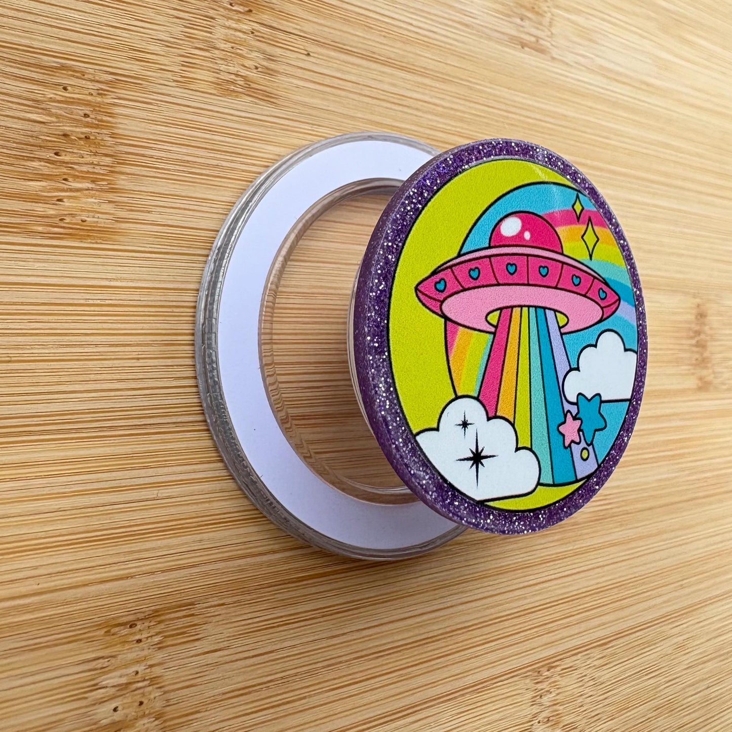 Beam Me Up Magnetic Grip