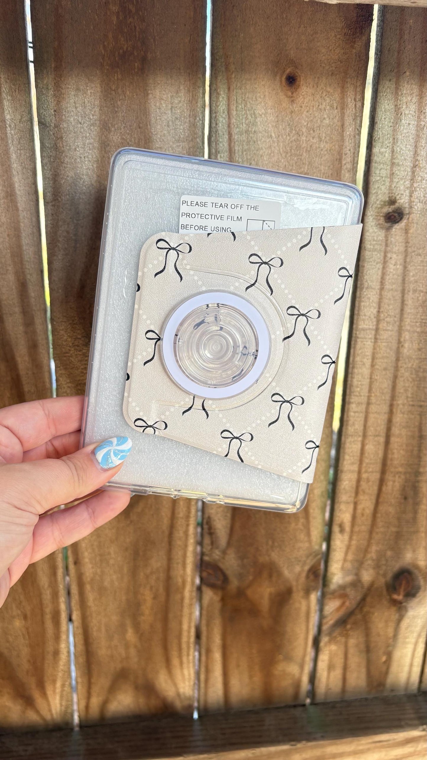 Magnetic Removable Cover 4-in-1 Kindle Case - Coquette Bows & Pearls