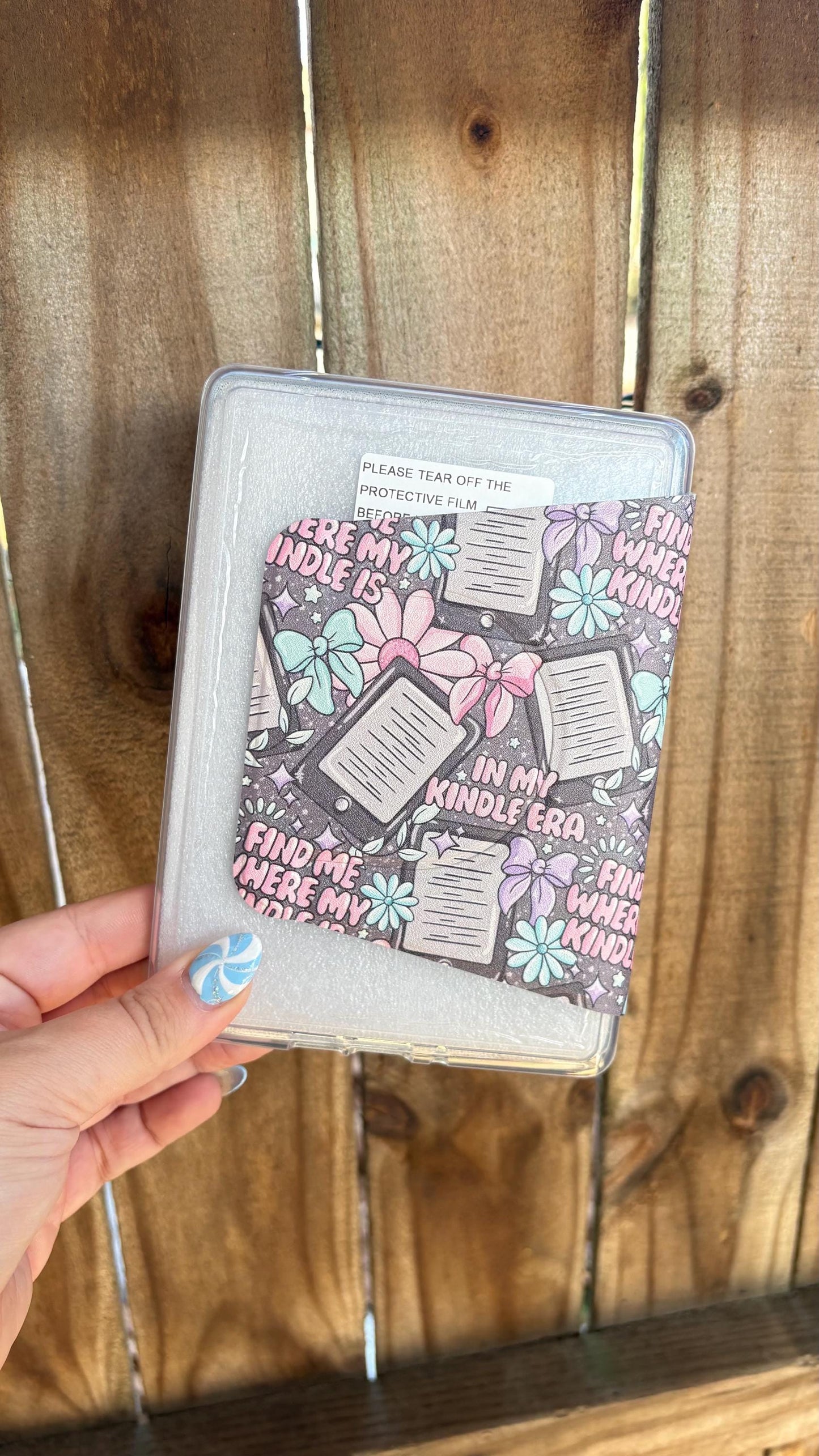 Magnetic Removable Cover 4-in-1 Kindle Case - Find Me Where My Kindle Is