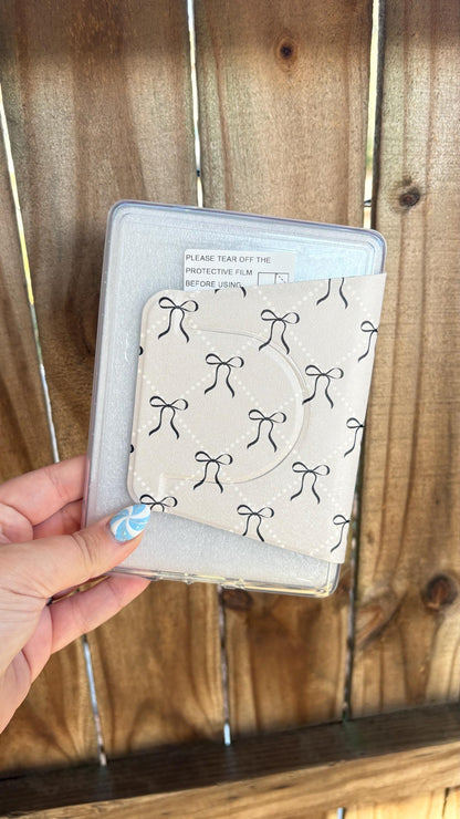 Magnetic Removable Cover 4-in-1 Kindle Case - Coquette Bows & Pearls